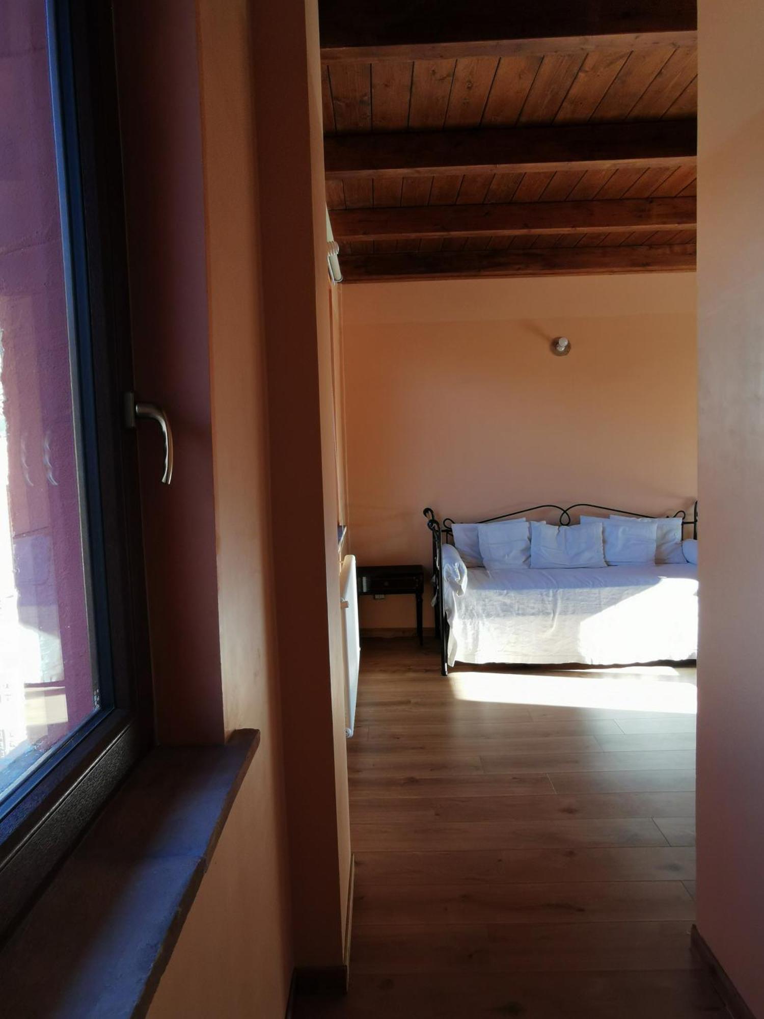 Adagio Guesthouse Caprie Buitenkant foto