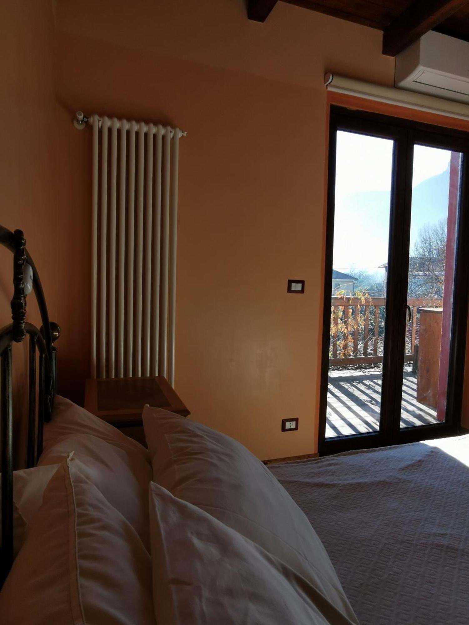 Adagio Guesthouse Caprie Buitenkant foto